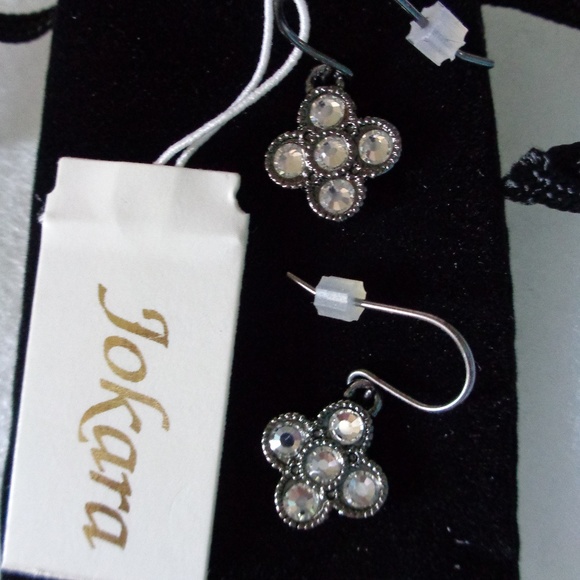 Jokara BLACK Small FLORAL Clear Crystal EARRINGS - Picture 1 of 2